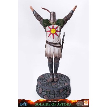 Dark Souls Statue Solaire of Astora 46 cm